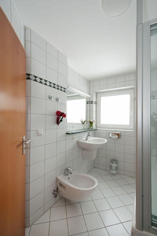 Landgasthof Hoelzle Waldstetten  Room photo